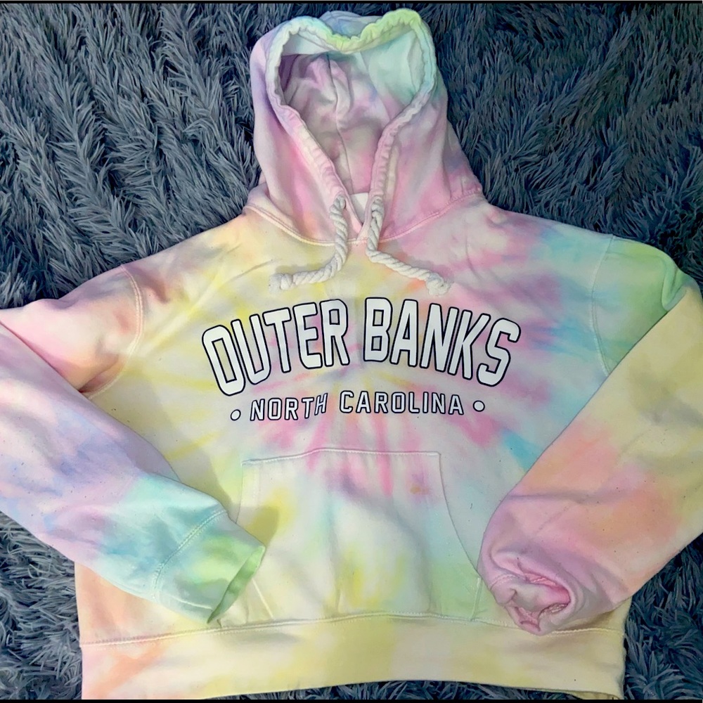 Tie-dye Cropped Outerbanks Hoodie!!